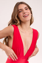 Laad de afbeelding in de Gallery-viewer, Image 08: Rio De Sol One-Piece Microfibra-Chic-Red Anne