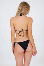 Laad de afbeelding in de Gallery-viewer, Model Back: Rio De Sol Bottom Bottom Nero Lacinho