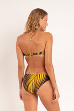Laad de afbeelding in de Gallery-viewer, Model Back: Rio De Sol Top Top Luxor Bandeau-Joy