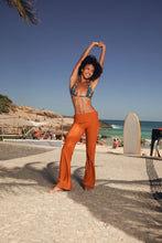 Laad de afbeelding in de Gallery-viewer, Image 06: Rio De Sol Beach Trousers Ferrugo Murana Pants