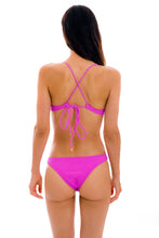 Laad de afbeelding in de Gallery-viewer, Model Back: Rio De Sol Bottom Bottom St-Tpz-Pink Essential