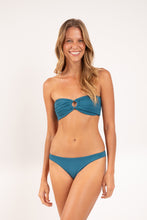 Laad de afbeelding in de Gallery-viewer, Model Front: Rio De Sol Top Top Crespinho-Atlantico Mavi