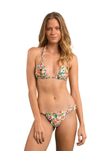 Laad de afbeelding in de Gallery-viewer, Model Front: Rio De Sol Bottom Bottom Boho Mel