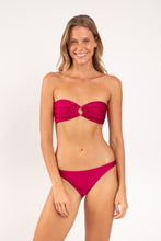 Laad de afbeelding in de Gallery-viewer, Model Front: Rio De Sol Bottom Bottom Shimmer-Desejo Leblon