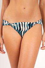 Laad de afbeelding in de Gallery-viewer, Gallery: Rio De Sol Bottom Bottom Azule Mel