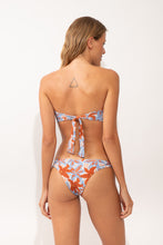 Laad de afbeelding in de Gallery-viewer, Model Back: Rio De Sol Top Top Olyra Mavi