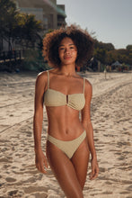 Laad de afbeelding in de Gallery-viewer, Image 14: Rio De Sol Top Top Brisa-Pistache Sara