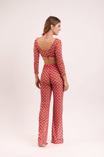 Laad de afbeelding in de Gallery-viewer, Model Back: Rio De Sol Beach Trousers Floral-Scales Pants Lana