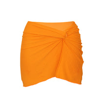 Laad de afbeelding in de Gallery-viewer, Product Front: Rio De Sol Beach Skirt Dots-Mango Skirt-Knot