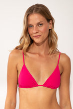 Laad de afbeelding in de Gallery-viewer, Gallery: Wednesday In Hawaii By Rio De Sol Top Top Guava Ana