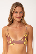 Laad de afbeelding in de Gallery-viewer, Gallery: Wednesday In Hawaii By Rio De Sol Top Top Pua-Coco-Lilikoi Hana