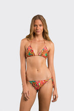 Laad de afbeelding in de Gallery-viewer, Model Front: Rio De Sol Bottom Bottom Tropics Frufru