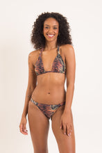 Laad de afbeelding in de Gallery-viewer, Model Front: Rio De Sol Bottom Bottom Cobra Mel