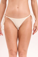 Laad de afbeelding in de Gallery-viewer, Gallery: Rio De Sol Bottom Bottom Touch-Natural Cheeky-Tie