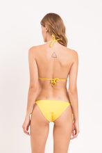 Laad de afbeelding in de Gallery-viewer, Model Back: Rio De Sol Bottom Bottom Amarelo Ibiza-Comfy