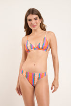 Laad de afbeelding in de Gallery-viewer, Model Front: Rio De Sol Set Set Stripes Tri-Fixo Nice-Fio
