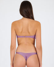 Laad de afbeelding in de Gallery-viewer, Image 06: Rio De Sol Set Set Shimmer-Harmonia Bandeau-Knot Nice-Fio