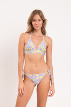 Laad de afbeelding in de Gallery-viewer, Model Front: Rio De Sol Set Set Glow Tri-Cos Cheeky-Micro
