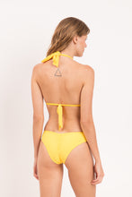 Laad de afbeelding in de Gallery-viewer, Model Back: Rio De Sol Set Set Amarelo Mel