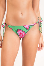 Laad de afbeelding in de Gallery-viewer, Gallery: Rio De Sol Bottom Bottom Parrots Ibiza