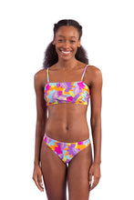 Laad de afbeelding in de Gallery-viewer, Model Front: Rio De Sol Top Top Dreams Bandeau-Reto