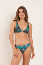 Laad de afbeelding in de Gallery-viewer, Model Front: Rio De Sol Bottom Bottom Brisa Essential-Comfy
