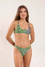 Laad de afbeelding in de Gallery-viewer, Model Front: Rio De Sol Bottom Bottom Morumbi Essential-Comfy