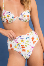Laad de afbeelding in de Gallery-viewer, Image 09: Rio De Sol Set Set Countryside Kyra Hotpants