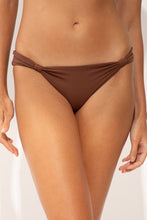 Laad de afbeelding in de Gallery-viewer, Gallery: Wednesday In Hawaii By Rio De Sol Bottom Bottom Coco Mel