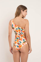 Laad de afbeelding in de Gallery-viewer, Model Back: Rio De Sol One-Piece Picnic Maeve