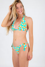 Laad de afbeelding in de Gallery-viewer, Model Front: Rio De Sol Top Top Dubai Halter-Double
