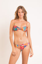 Laad de afbeelding in de Gallery-viewer, Model Front: Rio De Sol Bottom Bottom Love-Trip Essential-Comfy