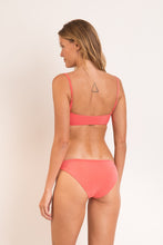 Laad de afbeelding in de Gallery-viewer, Model Back: Rio De Sol Top Top Malibu-Nina Bandeau-Reto