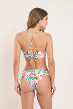Laad de afbeelding in de Gallery-viewer, Model Back: Rio De Sol Set Set Al-Mare Camille Madrid