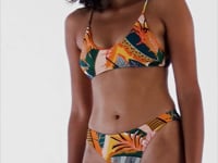 Laad en speel video af in Gallery-viewer, Video: Rio De Sol Bottom Bottom El-Arco Essential-Comfy