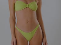 Laad en speel video af in Gallery-viewer, Video: Rio De Sol Top Top Bora-Citrus Bandeau-Joy