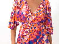 Laad en speel video af in Gallery-viewer, Video: Rio De Sol Mini Dress Funny Mini Dress