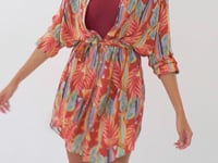 Laad en speel video af in Gallery-viewer, Video: Rio De Sol Shirtdress Sea-Bloom Chemise Gabriele