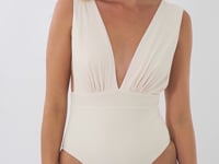 Laad en speel video af in Gallery-viewer, Video: Rio De Sol One-Piece Touch-Natural Anne
