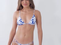 Laad en speel video af in Gallery-viewer, Video: Rio De Sol Bottom Bottom Pua-Pacifica Isla