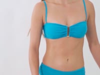 Laad en speel video af in Gallery-viewer, Video: Rio De Sol Set Set Amb-Nannai Sara Amy