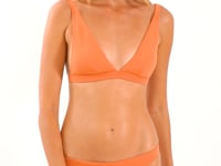 Laad en speel video af in Gallery-viewer, Video: Rio De Sol Set Set Sand-Argila Alba Leblon