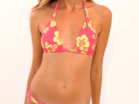 Laad en speel video af in Gallery-viewer, Video: Wednesday In Hawaii By Rio De Sol Bottom Bottom Pua-Guava Mel