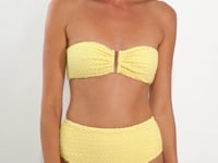 Laad en speel video af in Gallery-viewer, Video: Rio De Sol Bottom Bottom Drift-Butterglow Hotpants