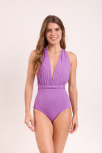 Laad de afbeelding in de Gallery-viewer, Model Front: Rio De Sol One-Piece Bio-Floreira Marina