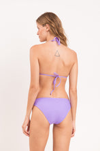 Laad de afbeelding in de Gallery-viewer, Model Back: Rio De Sol Bottom Bottom Bora-Lavanda Essential-Comfy