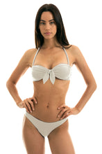 Laad de afbeelding in de Gallery-viewer, Model Front: Rio De Sol Bottom Bottom Perola Bandeau