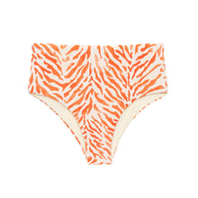 Laad de afbeelding in de Gallery-viewer, Product Front: Rio De Sol Bottom Bottom Sahari Hotpants