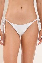 Laad de afbeelding in de Gallery-viewer, Gallery: Rio De Sol Bottom Bottom Sand-White Lacinho