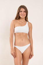Laad de afbeelding in de Gallery-viewer, Model Front: Rio De Sol Bottom Bottom Sand-White Leblon